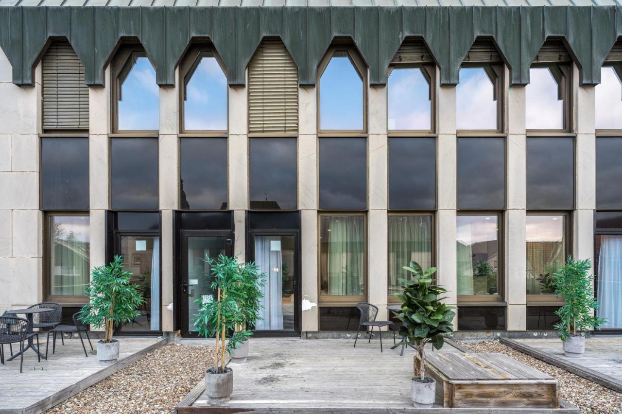 Bright Lippstadt Klusetor Buitenkant foto